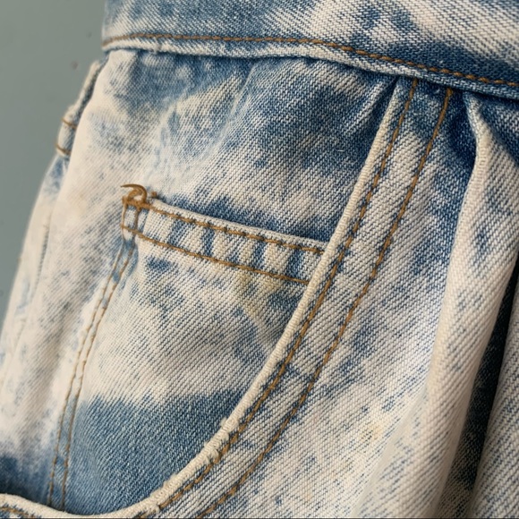 Jordache: Vintage Overall Shorts - Picture 12 of 16